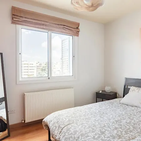 شقة Warm In The Heart Of The Center - Balcony & View نيقوسيا