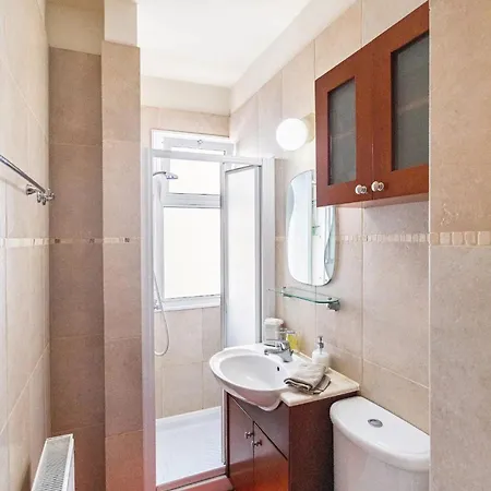 Warm In The Heart Of The Center - Balcony & View *