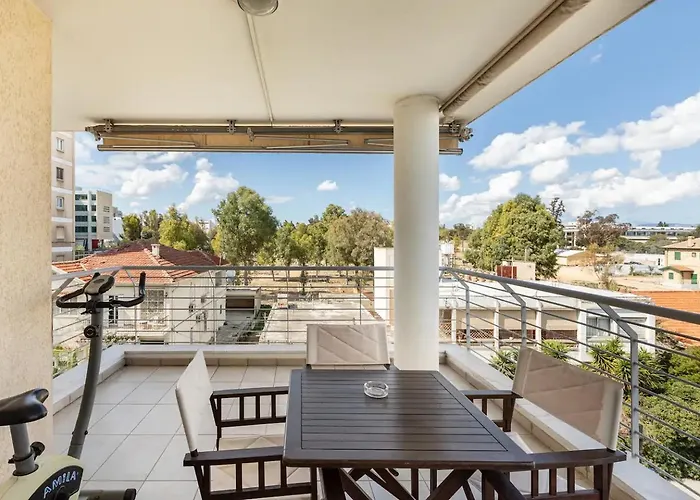 Apartment Warm In The Heart Of The Center - Balcony & View *