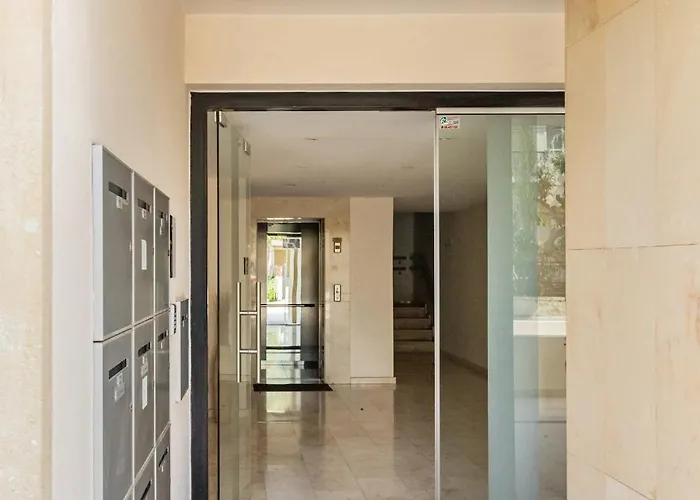 Lejlighed Warm In The Heart Of The Center - Balcony & View *